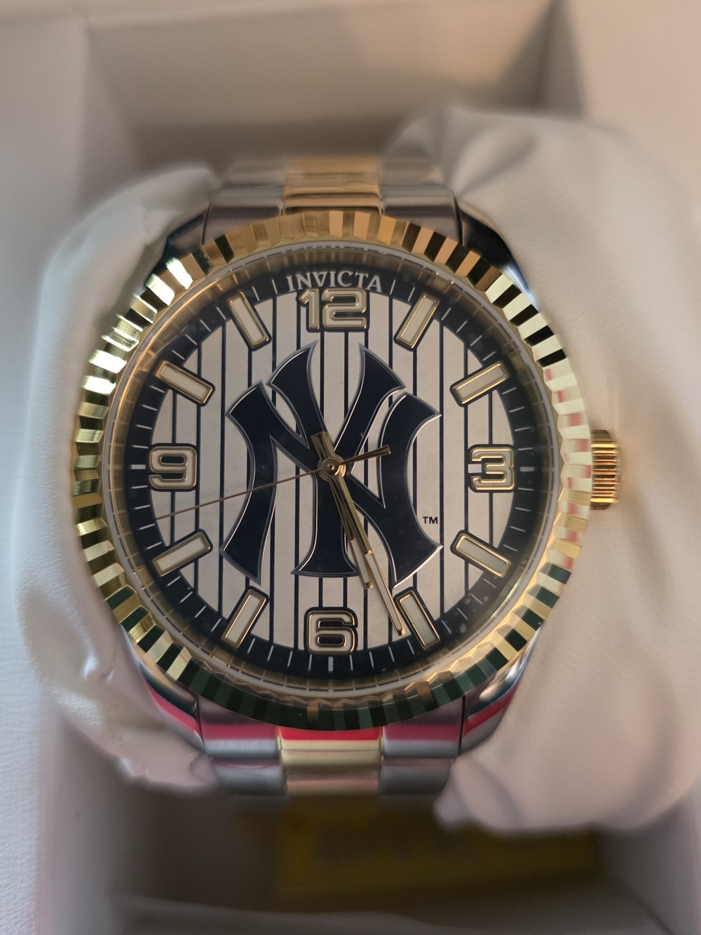 Invicta Men's New York Yankees Two-Tone Stainless Steel Watch - Blue/Gold